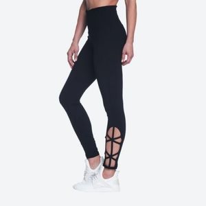 NWT Gaiam high rise yoga leggings